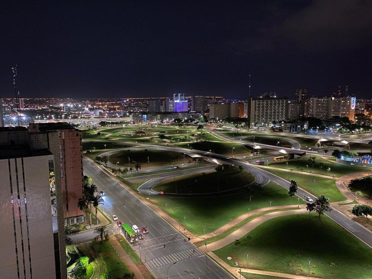 Flat Encantador No 11º Com Vista Pra Torre De Tv 巴西利亚 外观 照片